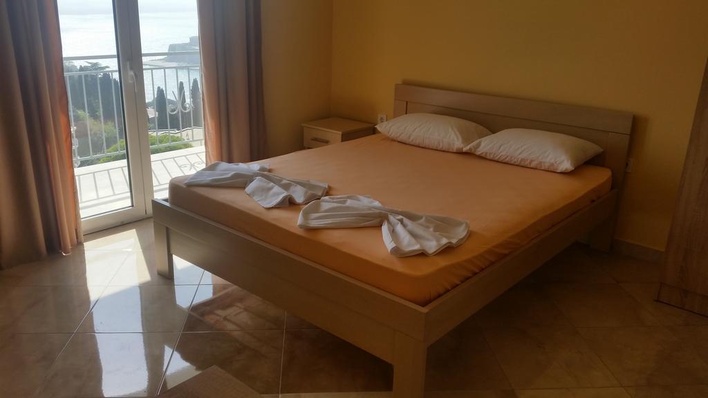 Apartments Popovic Ulcinj Bagian luar foto