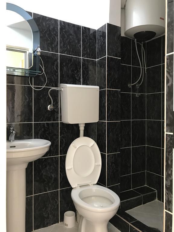 Apartments Popovic Ulcinj Bagian luar foto